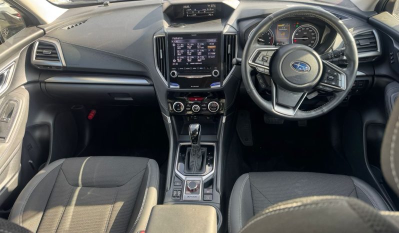 
								Subaru Forester Sk9 full									