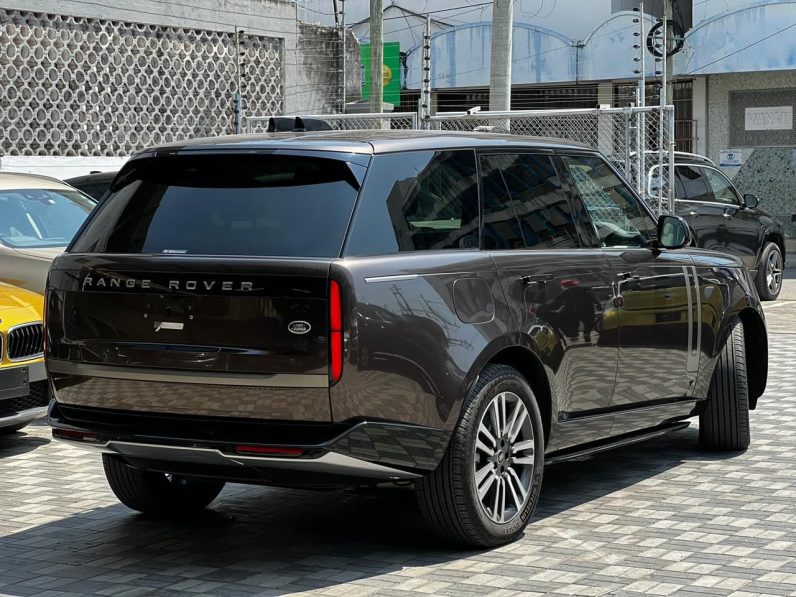 
								Range rover Autobiography full									