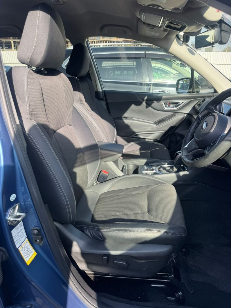 
								Subaru Forester Sk9 full									