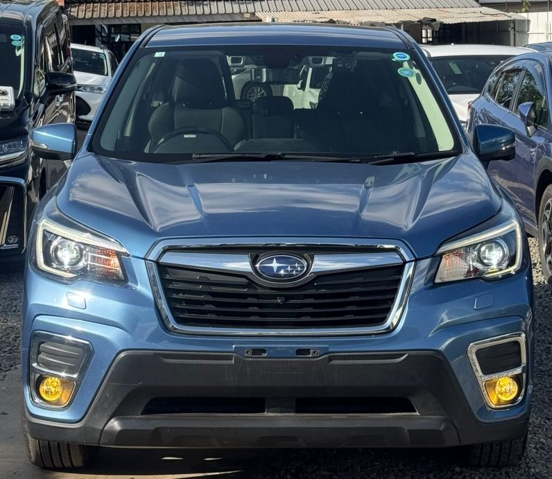 
								Subaru Forester Sk9 full									