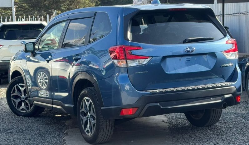 
								Subaru Forester Sk9 full									