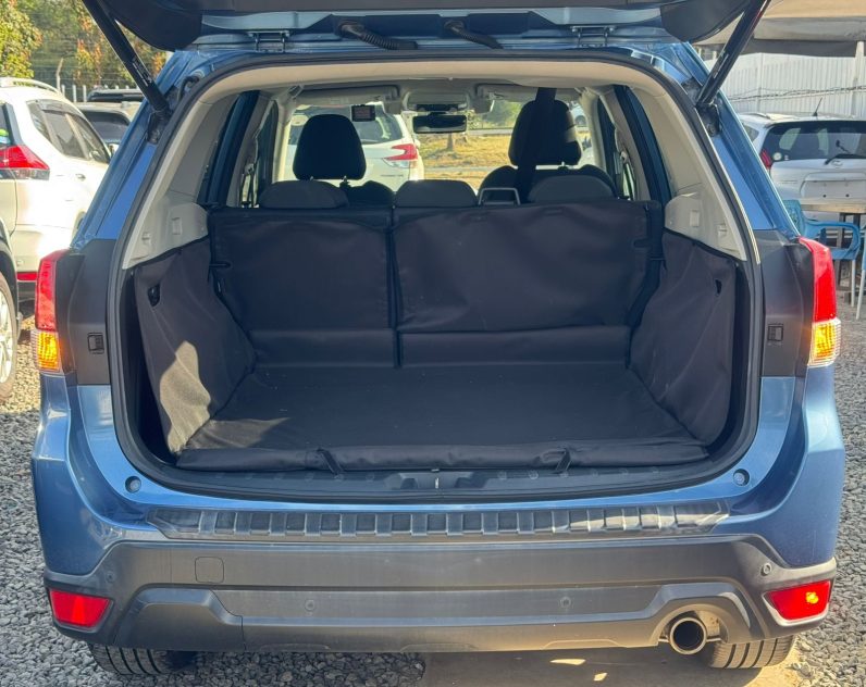 
								Subaru Forester Sk9 full									