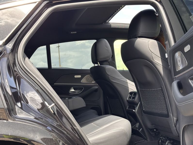 
								Mercedes Benz GLE 400D full									