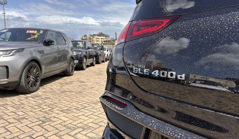 
								Mercedes Benz GLE 400D full									