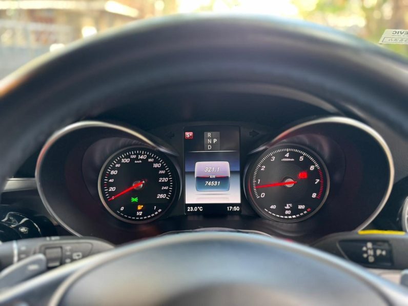 
								Mercedes Benz GLC 200 full									