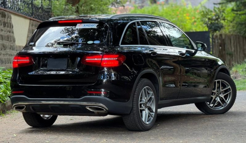 
								Mercedes Benz GLC 200 full									