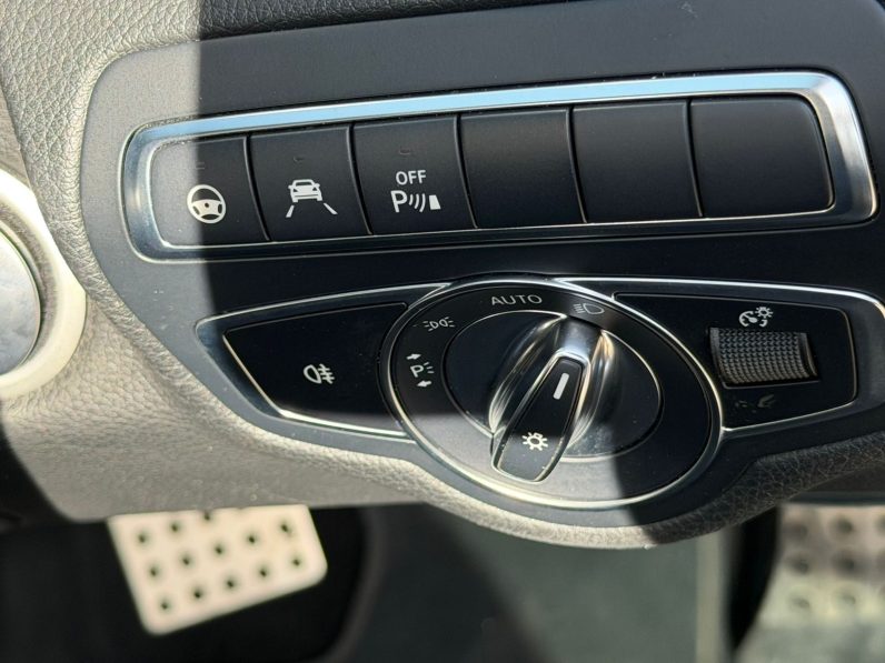 
								Mercedes Benz C200 full									