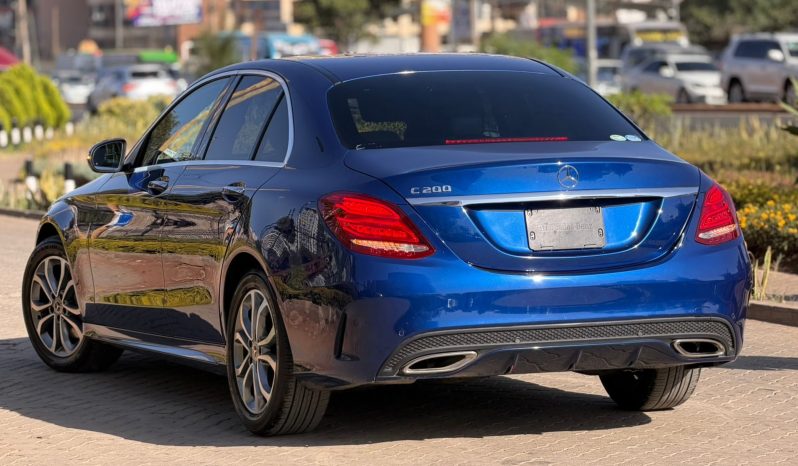 
								Mercedes Benz C200 full									