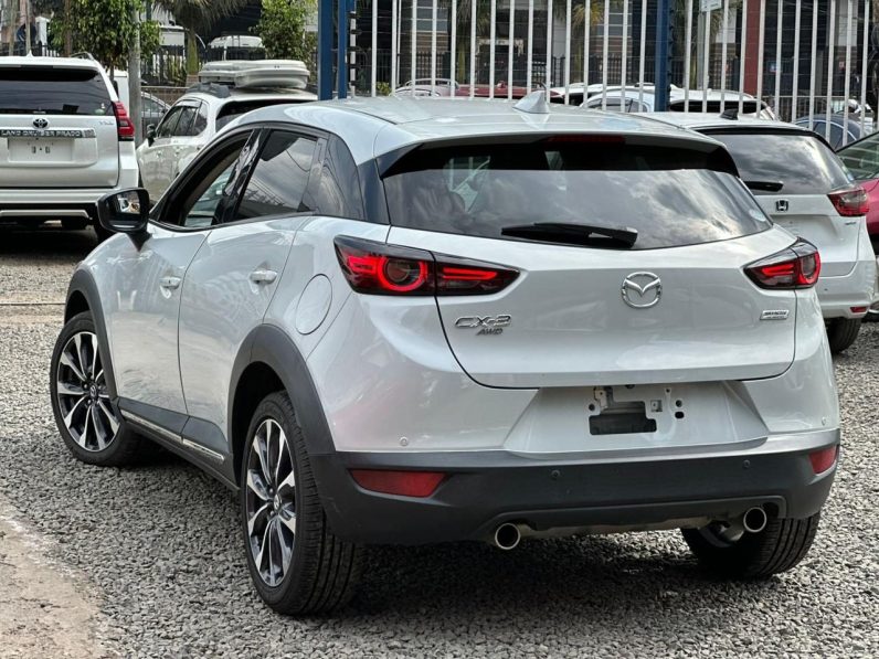 
								Mazda Cx3 full									