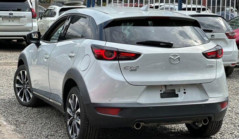 
								Mazda Cx3 full									