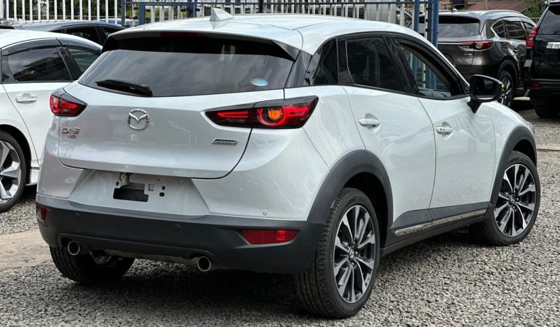 
								Mazda Cx3 full									