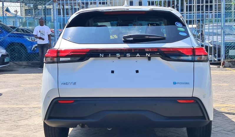 
								Nissan Note E-Power full									