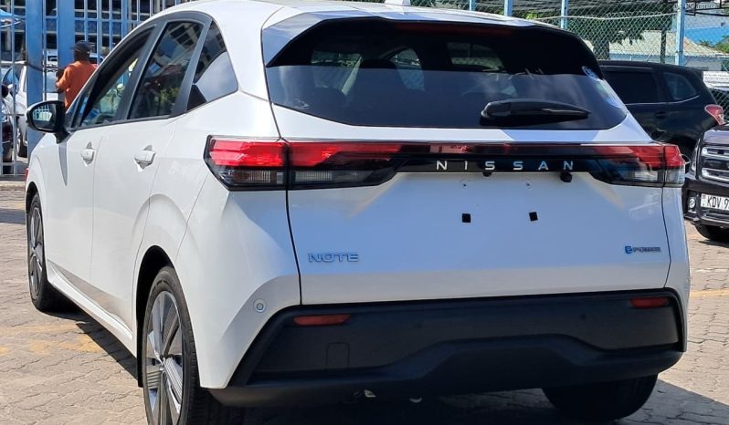 
								Nissan Note E-Power full									