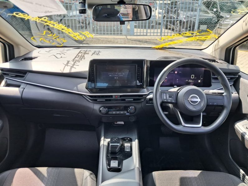 
								Nissan Note E-Power full									
