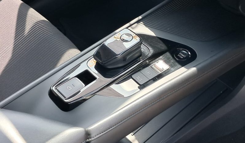 
								Nissan Note E-Power full									