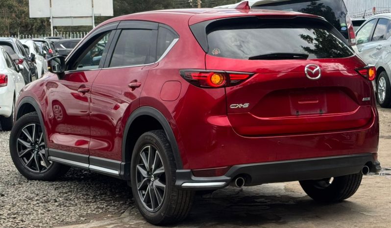 
								Mazda CX-5 full									