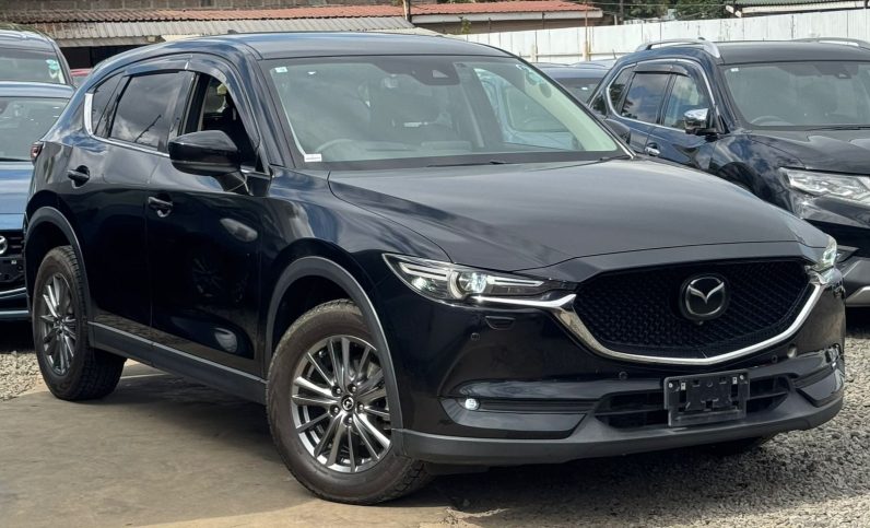 
								Mazda CX-5 full									