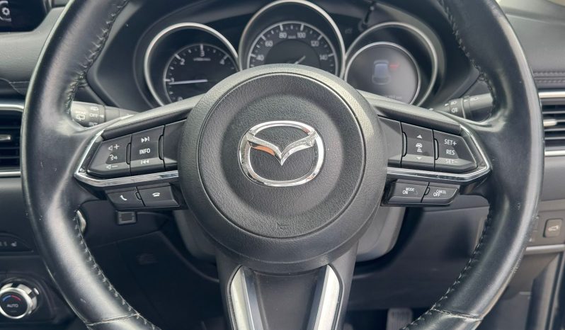 
								Mazda CX-5 full									