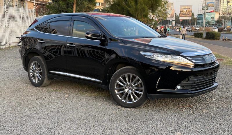 
								Toyota Harrier full									