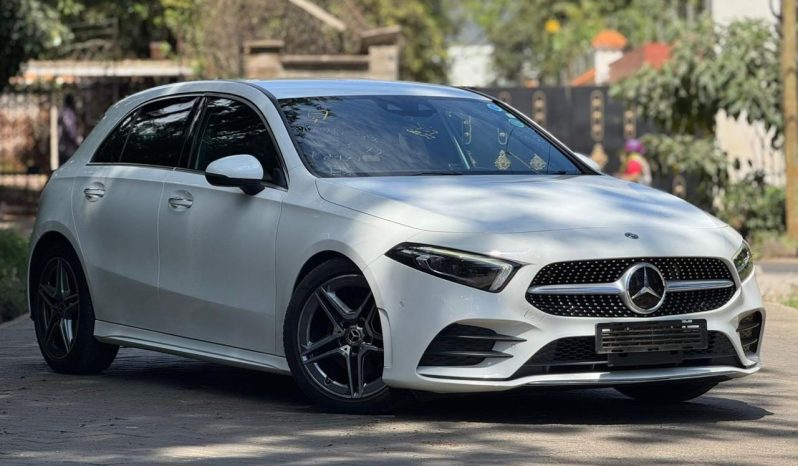 
								Mercedesbenz A180 full									