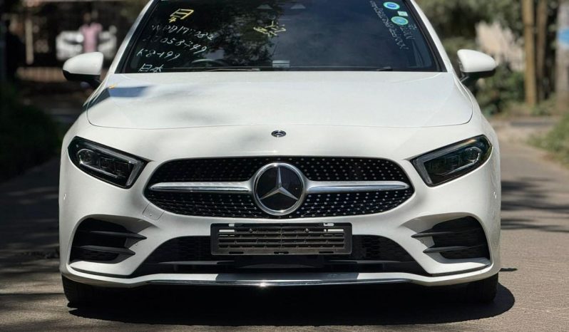 
								Mercedesbenz A180 full									