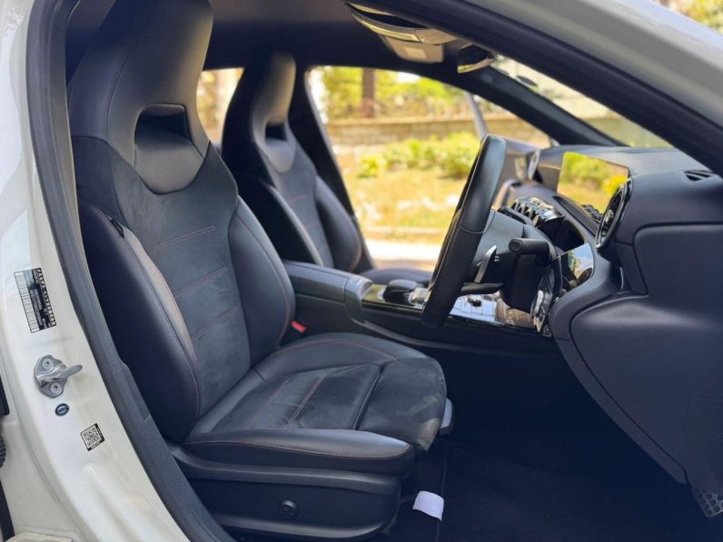 
								Mercedesbenz A180 full									