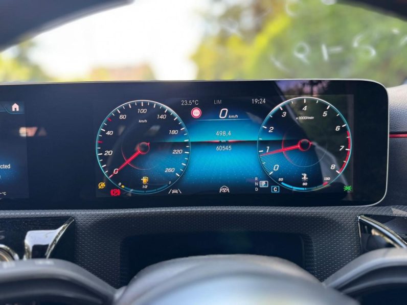 
								Mercedesbenz A180 full									