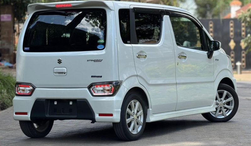 
								Suzuki Wagon R StingRay full									