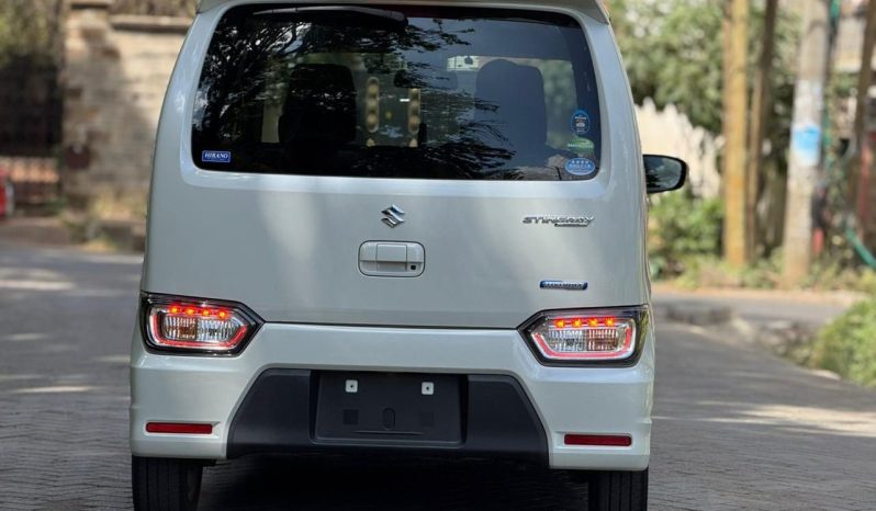 
								Suzuki Wagon R StingRay full									