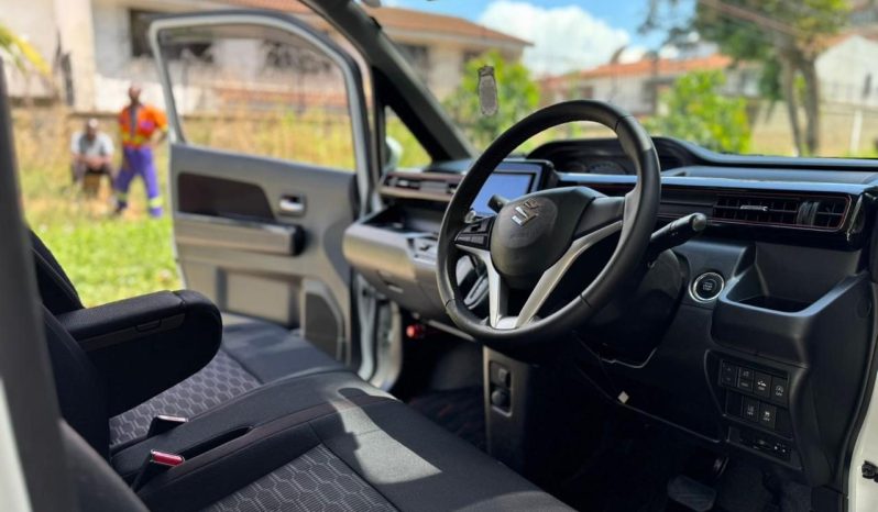 
								Suzuki Wagon R StingRay full									