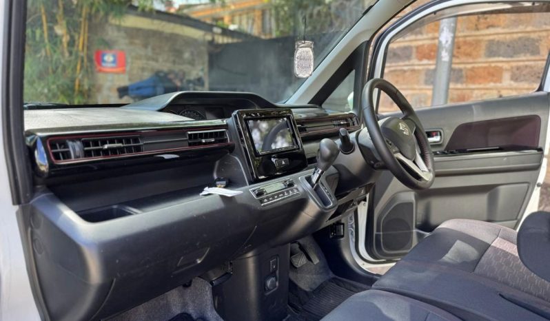 
								Suzuki Wagon R StingRay full									