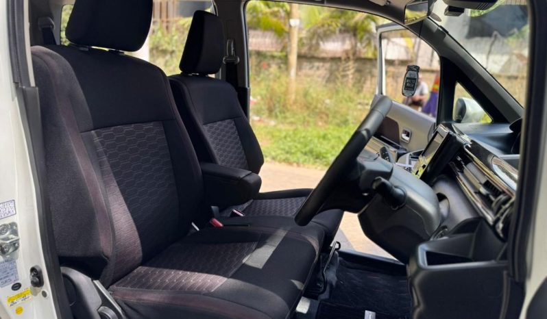 
								Suzuki Wagon R StingRay full									