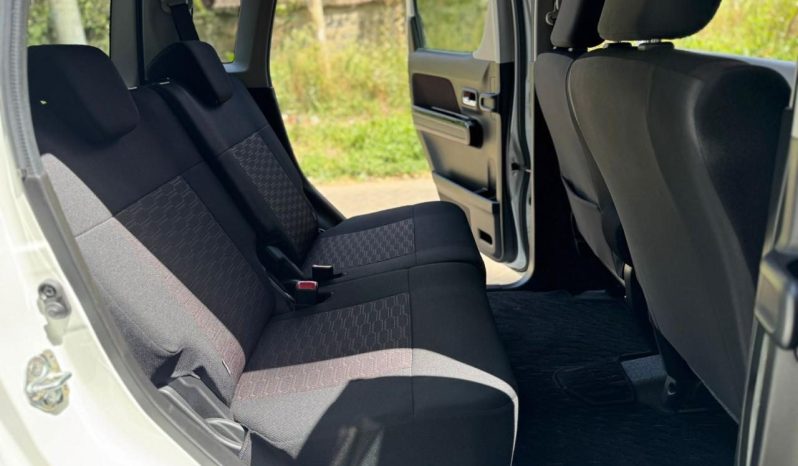 
								Suzuki Wagon R StingRay full									