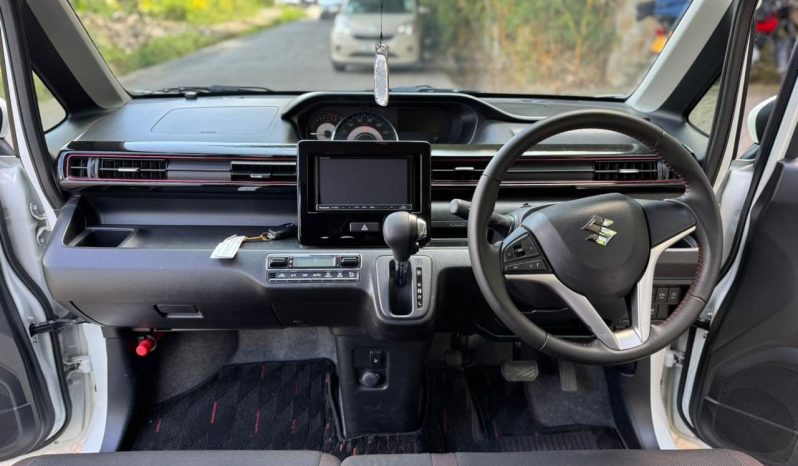 
								Suzuki Wagon R StingRay full									