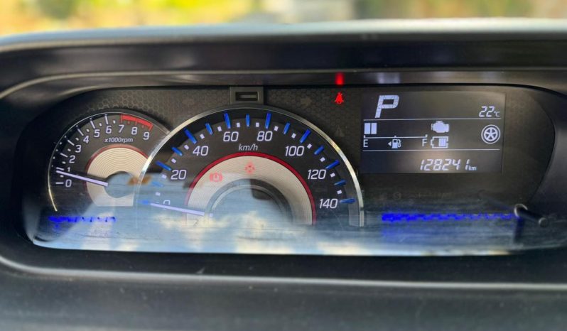 
								Suzuki Wagon R StingRay full									