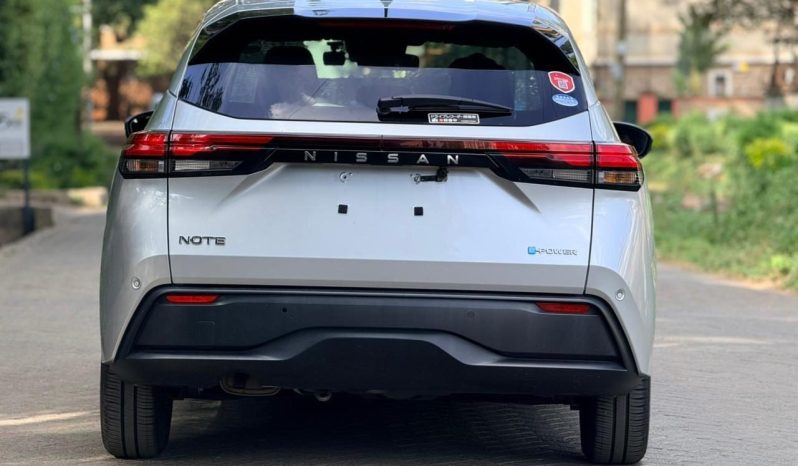 
								Nissan Note E-Power full									