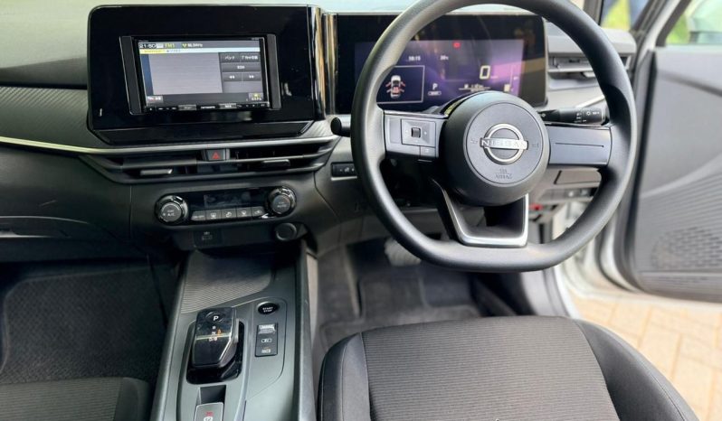 
								Nissan Note E-Power full									