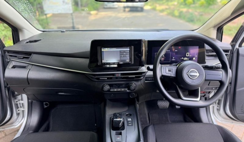 
								Nissan Note E-Power full									