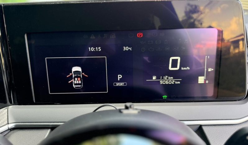 
								Nissan Note E-Power full									