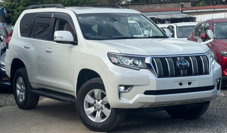 
								Toyota LandCruiser Prado TX full									