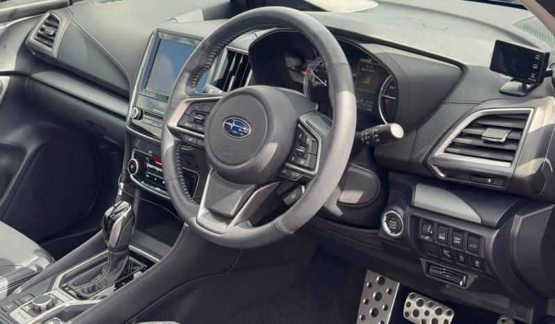 
								Subaru Forester SK-9 full									