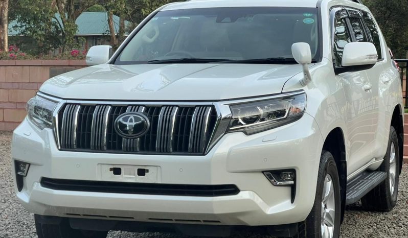 
								Toyota LandCruiser Prado TXL full									