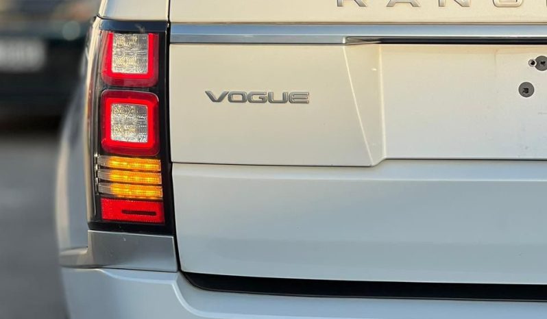 
								Range Rover Vogue full									