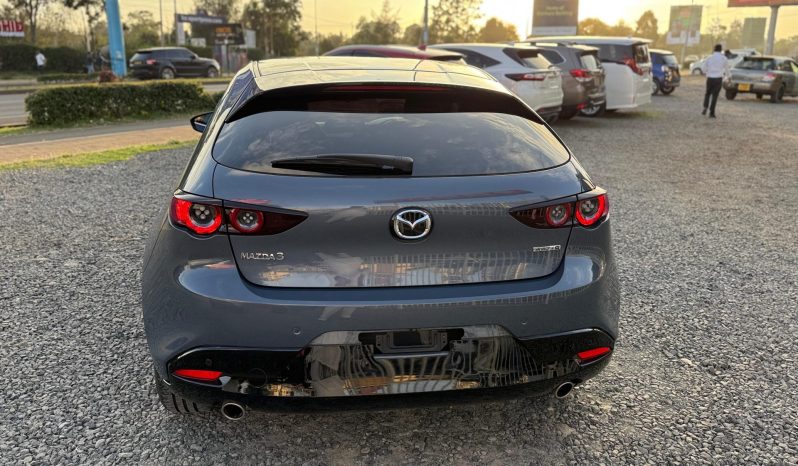 
								Mazda 3 full									