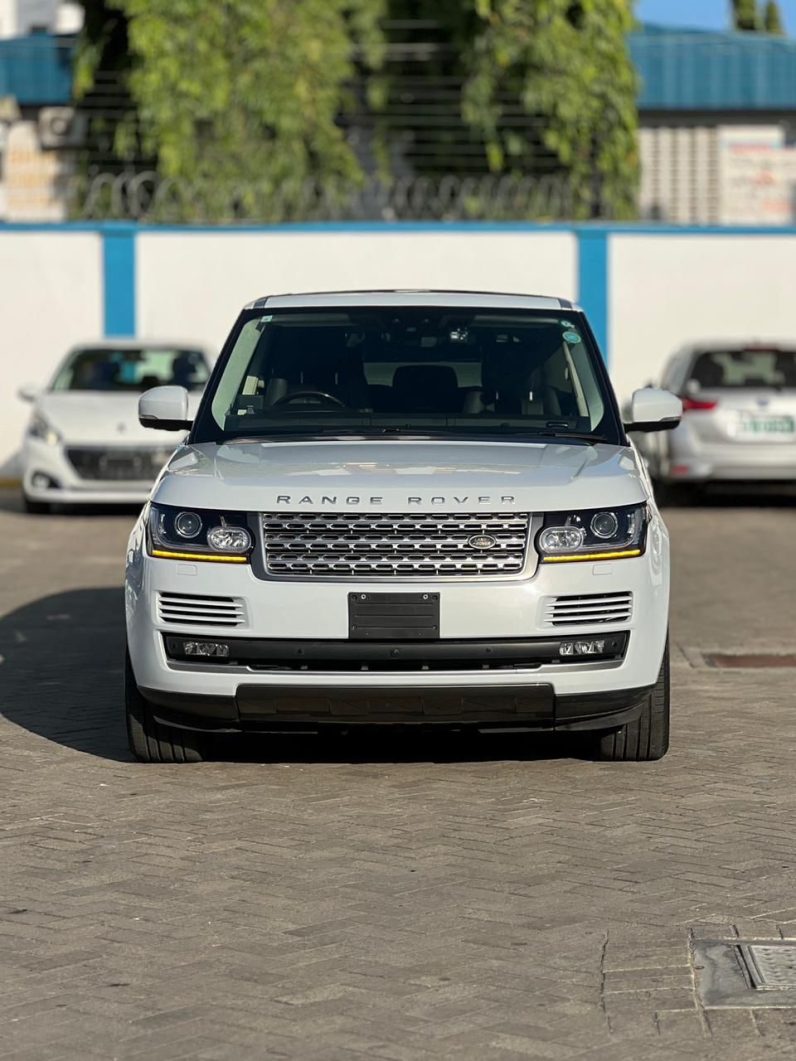 
								Range Rover Vogue full									