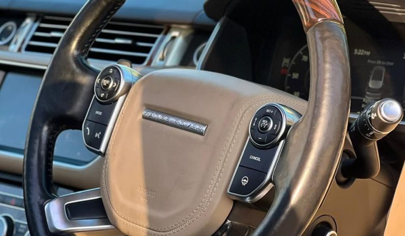 
								Range Rover Vogue full									