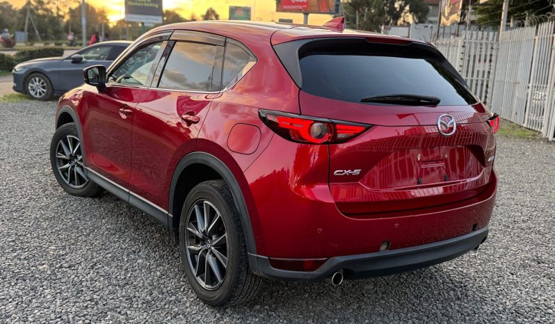 
								Mazda CX-5 full									