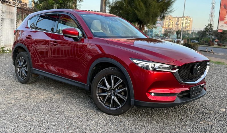 
								Mazda CX-5 full									
