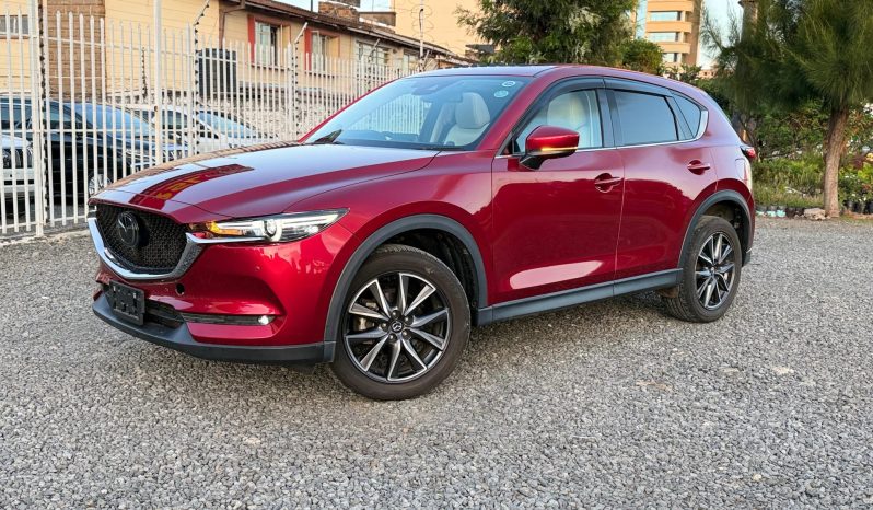 
								Mazda CX-5 full									