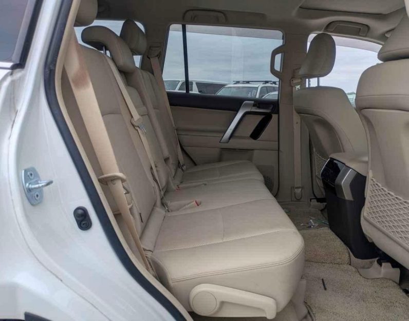 
								Toyota Land Cruiser Prado Tx full									